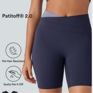 HALARA Navy and Light Gray Spandex Shorts NWOT